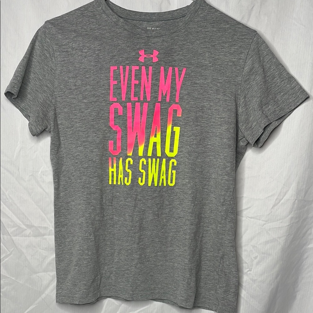 Under Armour Gray and Pink Short Sleeve Tee Dynamic Graphic
